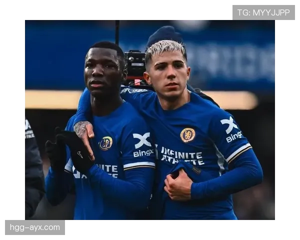 切尔西陷入战术迷宫：战术体系混乱导致豪门地位下滑，究竟谁来拯救这支濒临危机的球队？