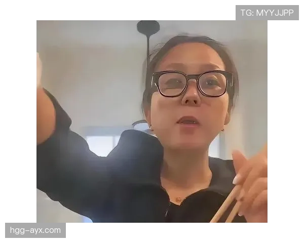 卢玉菲居然生活得比明星还奢侈，这日常谁扛得住啊？